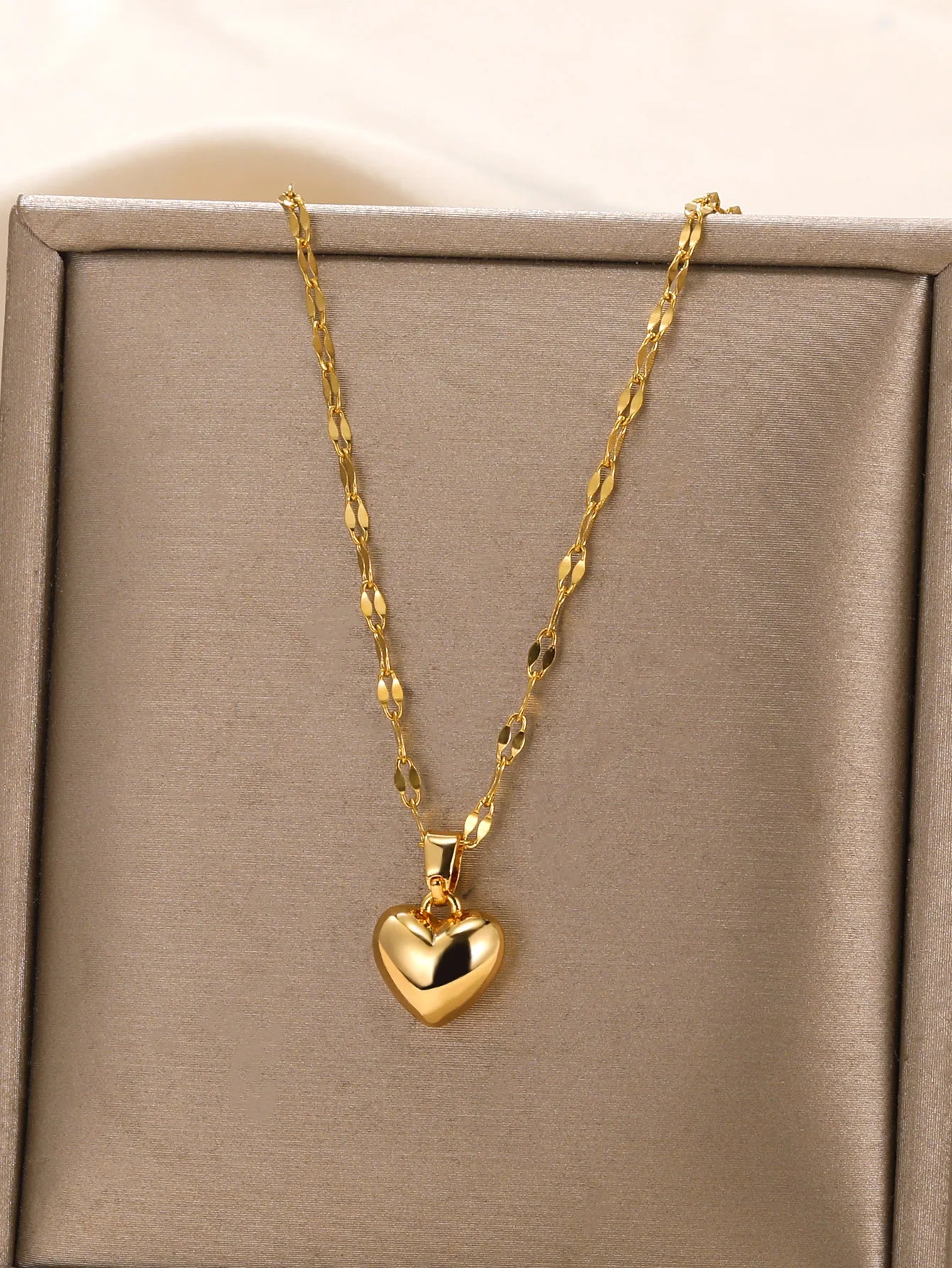 Heartfelt Love Necklace